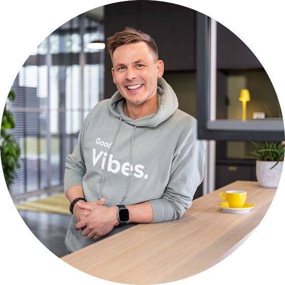 Tobias Justus, unser Business Lead bei Yello Portrait Foto Yello Management von Tobias Justus, Business Lead bei Yello